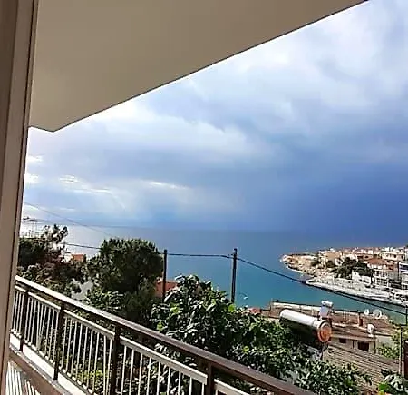 Athanasia فندق *